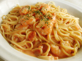 海老のトマトクリームパスタ