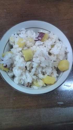 さつまいも（サツマイモ）ご飯