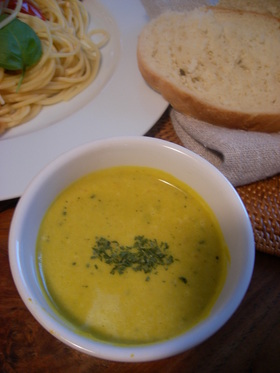かぼちゃとにんじんとたまねぎのスープ