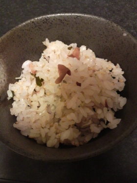 和歌山発★梅とジャコの炊き込みごはん