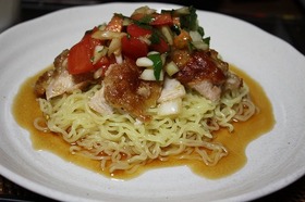 油淋鶏(ユーリンチ)冷やし中華