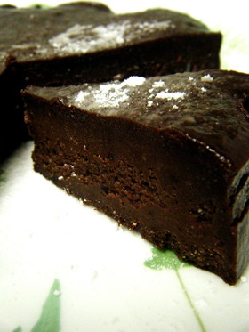 我が家の濃厚チョコケーキ(小麦粉不使用)