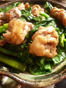 つるむらさきと豚肉の牡蠣油炒め。
