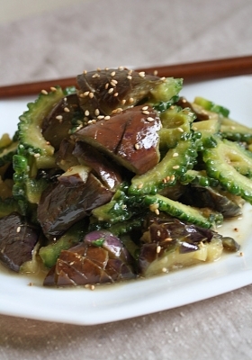ゴーヤと茄子のゴマ味噌炒め