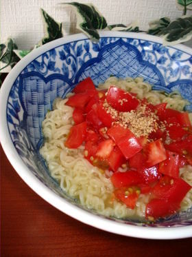 ☆B級☆トマトの冷え冷えラーメン☆