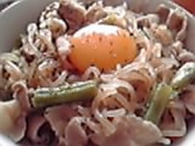 豚バラと糸こんの炒め煮