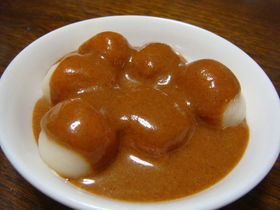 豆腐なデザート　白玉団子　きな蜜ダレ