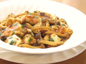 ∮肉なし✰彡焼き豆腐としめじの麻婆豆腐∮