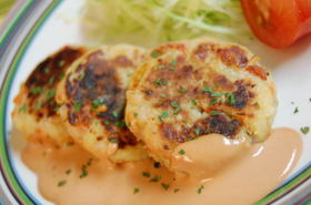 焼け鮭のあらほぐしdeじゃが鮭お焼き