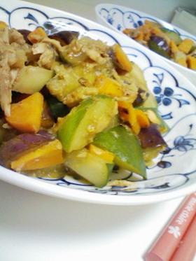 夏野菜のツナ炒め