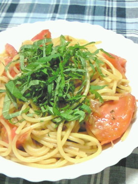 トマトとおかかの醤油スパゲティ