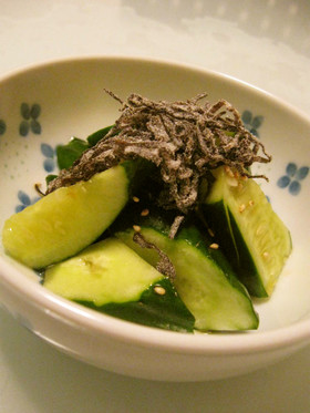 きゅうりと塩昆布で☆超特急おつまみ