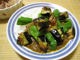 ★牛ひき肉と茄子の夏野菜たっぷり夏カレー