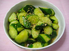 簡単きゅうりの漬物　（中華風）