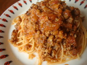 すぐできるミートソーススパゲティ