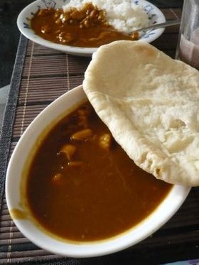 いつものチキンカレーにスパイスプラス☆