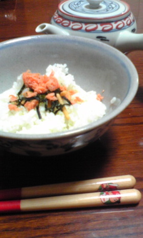 しっとりあらほぐし鮭のせnoお茶漬け