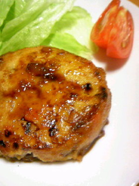 大豆をおいしくがっつりと★照焼大豆バーグ