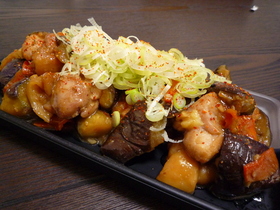 ★絶品★鶏肉の甘辛味噌ナス炒め
