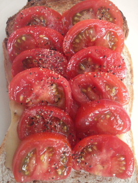 ■ Tomato Toast ■
