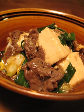 あまから肉豆腐の卵とじ。