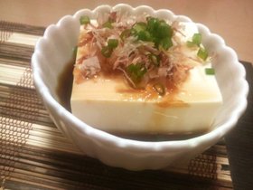 簡単！ポン酢で冷や奴
