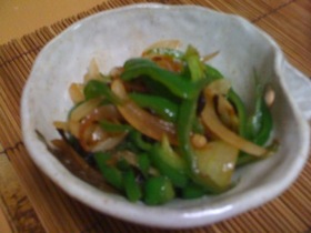 塩昆布だけ！！ピーマンの炒めもの