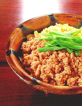 鶏そぼろ　～いろいろ使えてとっても便利～