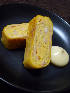お弁当や朝食に☆キャベツとハムの卵焼き