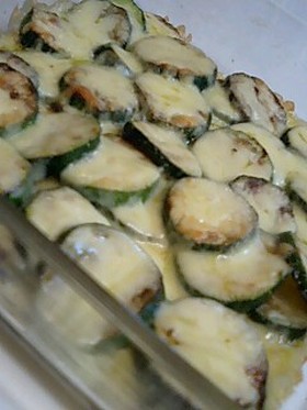 ズッキーニのチーズ焼き