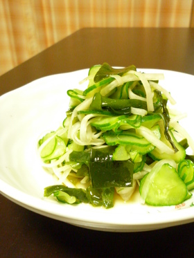 酸味マイルド✿きゅうりとワカメの酢ポン酢