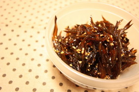 ピリ辛茎わかめの佃煮