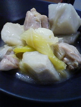 ★鶏肉、里芋と白ネギのとろとろ煮物★