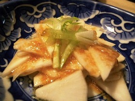 ナンプラーとポン酢の玉ねぎドレッシング！