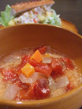 *スパイスが香る* トマトミルクスープ