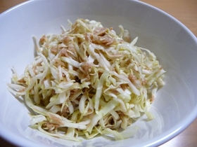 簡単！きゃべツナ胡麻和え♪