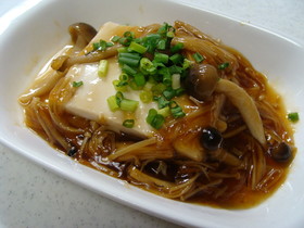 簡単♪ヘルシー♪豆腐のきのこあんかけ