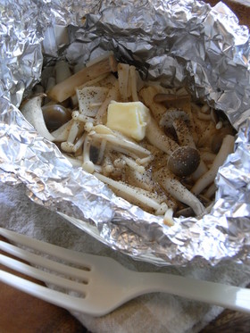 きのこのホイル焼き