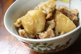里芋と豚肉のとろっと煮♪