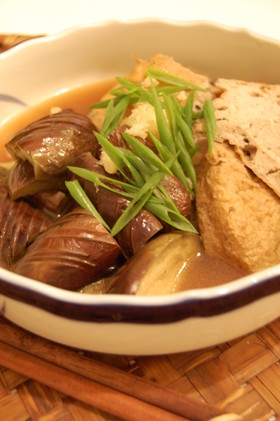 麺つゆで簡単♪なすとがんもの煮物