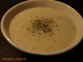 コクたっぷり！じゃが芋の冷たいスープ