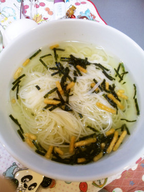 夜食にも★お茶漬けそうめん。
