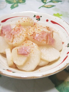 長いもとベーコンの炒め煮