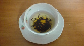 小腹が空いたら♪真夜中の昆布茶