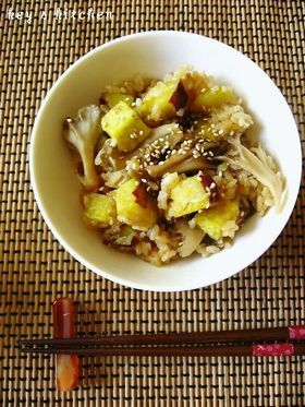 舞茸とさつまいもの味噌炊き込みご飯