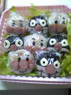 運動会☆ｱﾝﾊﾟﾝﾏﾝおにぎり☆キャラ弁