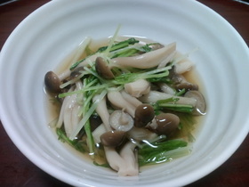 水菜としめじの煮浸し