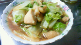 お母さんの白菜とかしわ（鶏肉）の煮物