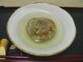 アジのたたき団子 冷昆布茶がけ