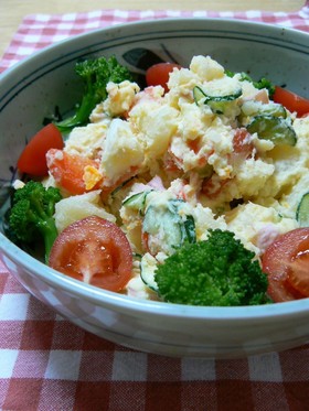 母の味❤コンソメ味のポテトサラダ
